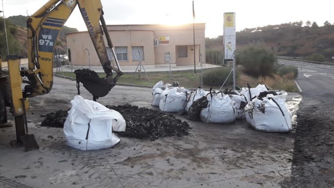 IU critica la «desfachatez» de la empresa DSM tras el vertido de nueve toneladas de lodos en Nerva