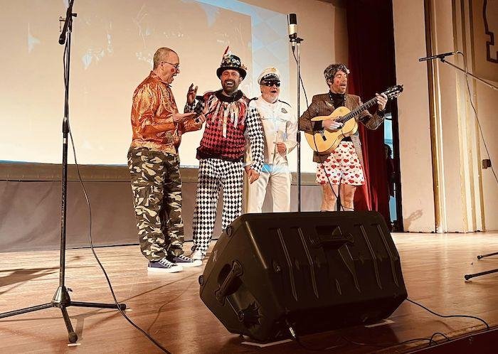 Saúl Narbona hace un ‘mágico’ pregón de Carnaval en Riotinto