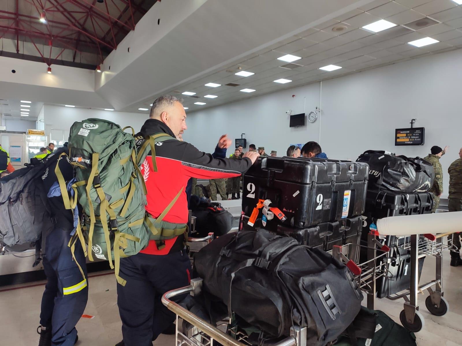 Diputación apoya con 8.000 euros a los bomberos desplazados al terremoto de Turquía
