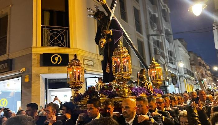 nazareno vía crucis