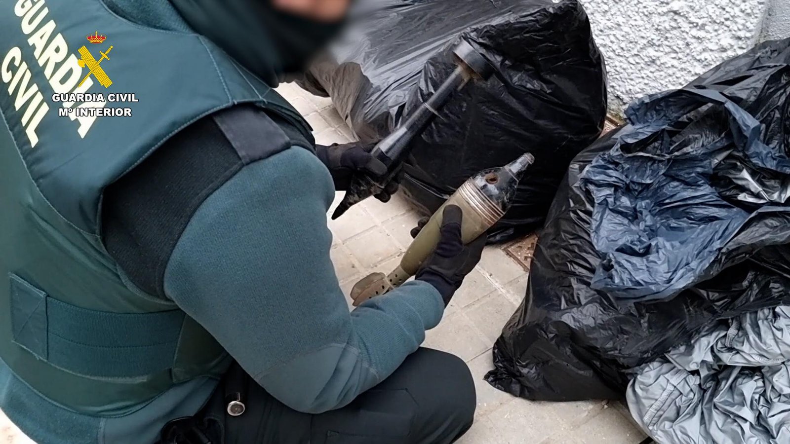 Macrorredada de drogas y armas en cuatro pueblos de la Sierra