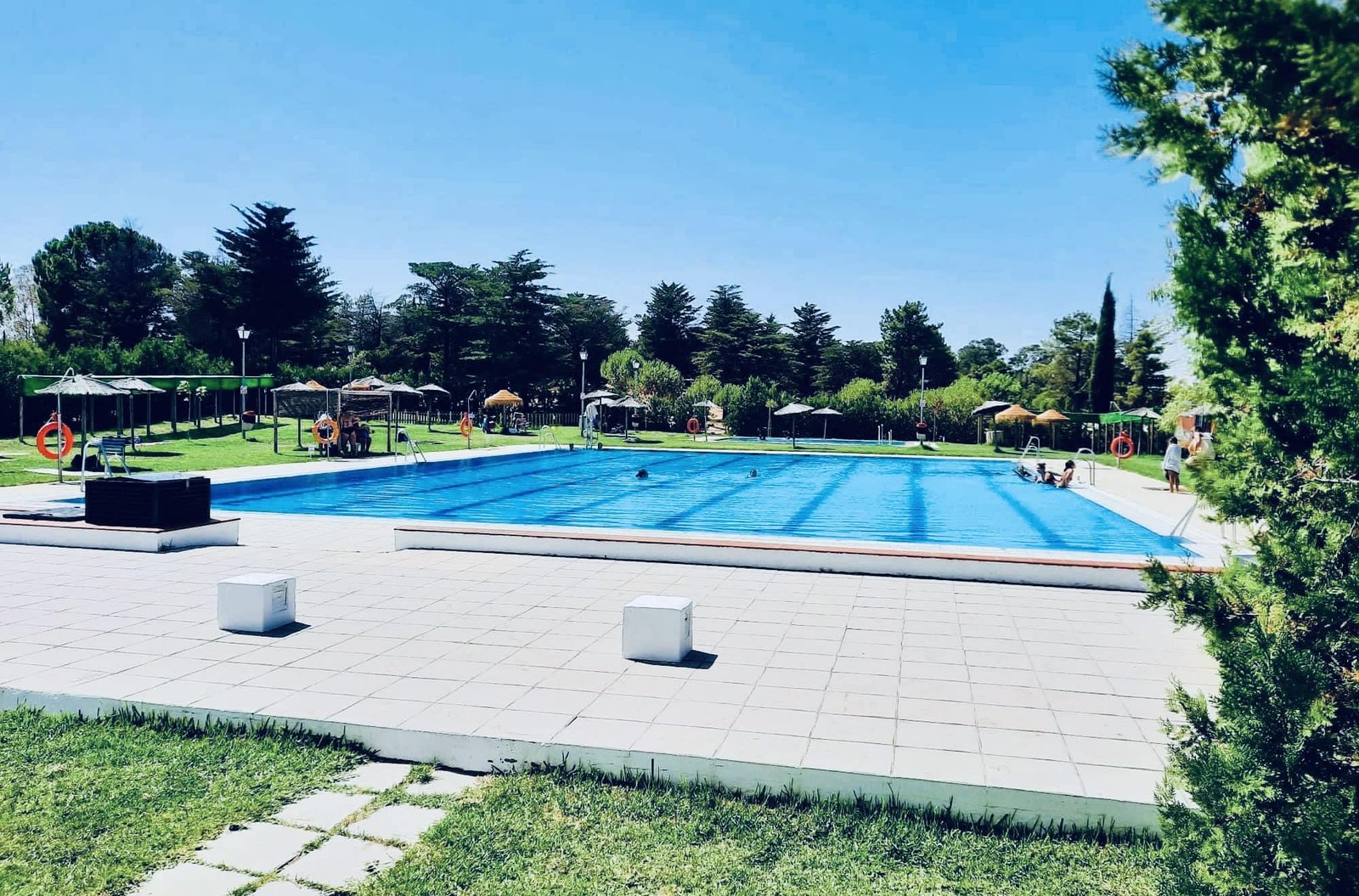 Abierto el Plazo para adjudicarse el kiosco de la piscina de El Campillo desde 2.400 euros