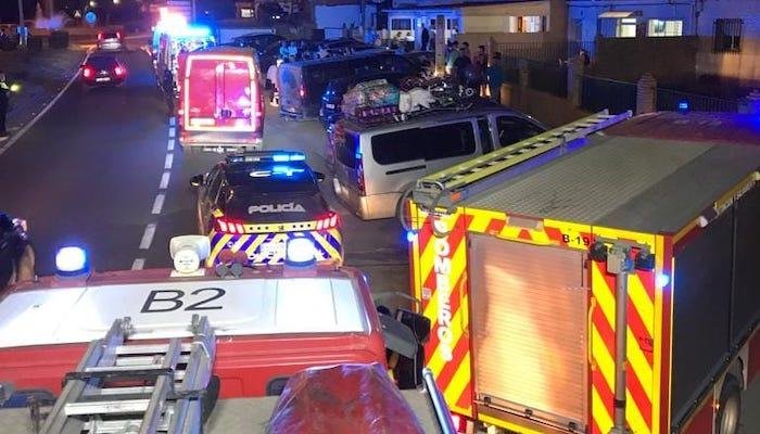 Cae desde un muro de seis metros en Palos y lo hospitalizan en el Juan Ramón