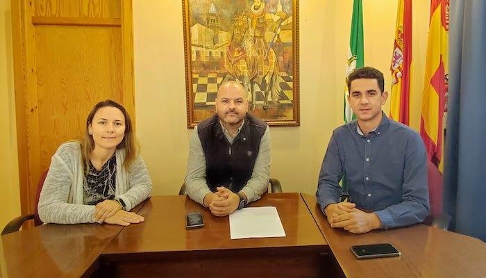 Los políticos de Zalamea acuerdan aplazar la Campaña Electoral hasta después de El Romerito