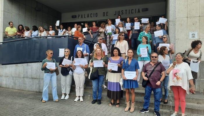 Los funcionarios de Justicia llamados este jueves a una huelga de 24 horas por mejores salarios