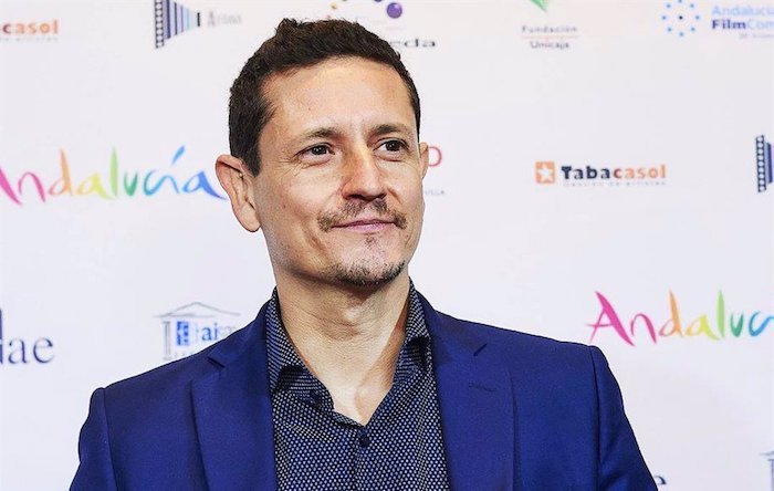 Jose Alba premio Luz