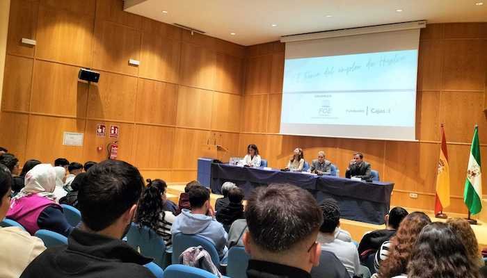 La FOE y la Fundación Cajasol celebran una edición de la Feria del Empleo
