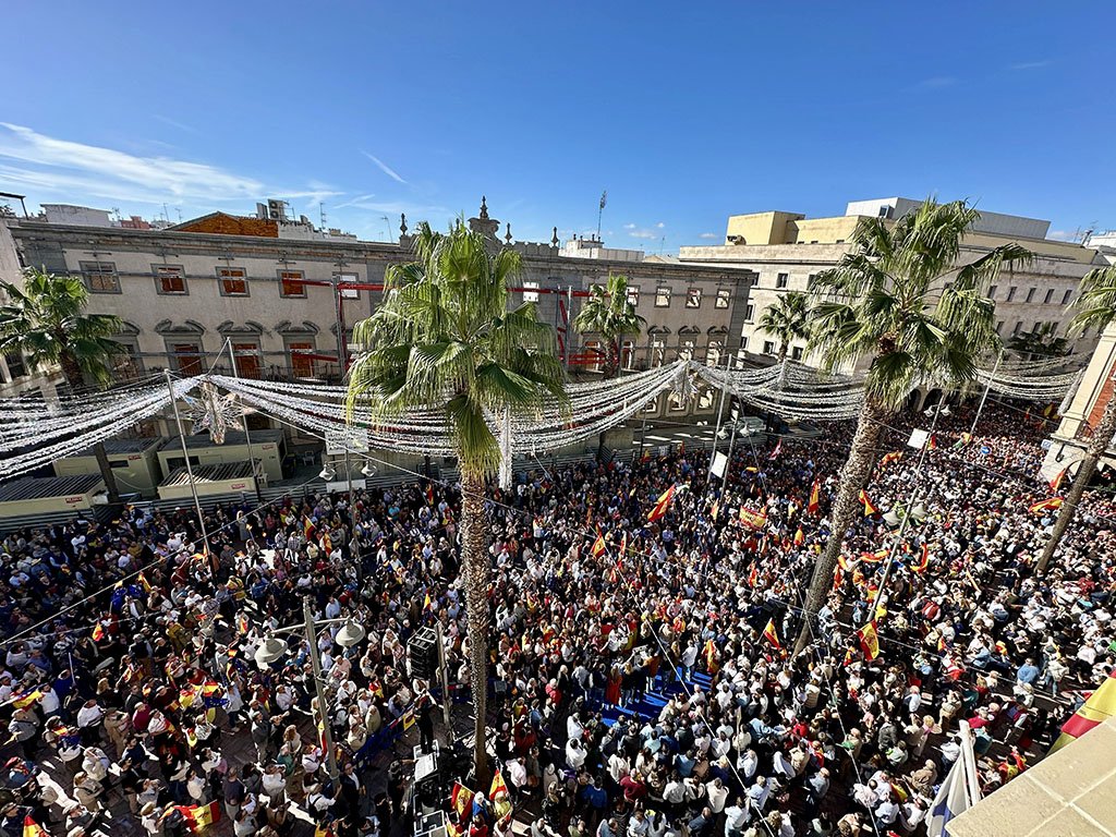 Miles de onubenses se concentran contra la amnistía