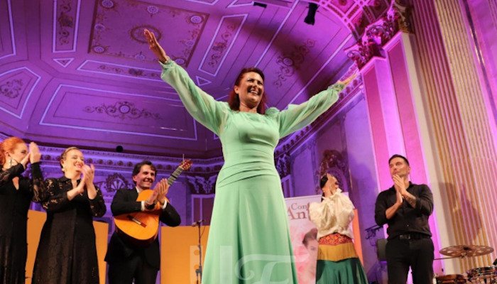 Del poema al cante flamenco