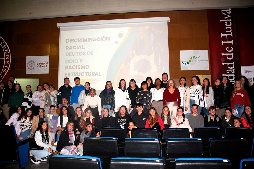 El alumnado de la UHU se conciencia contra la discriminación racial y los delitos de odio