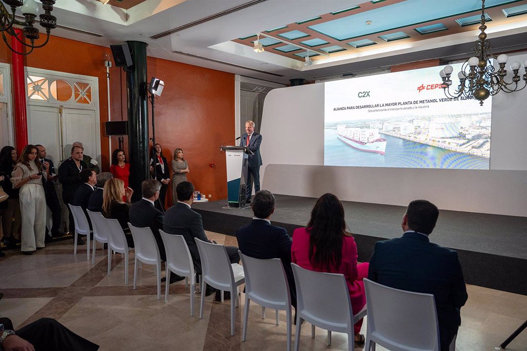 El Gobierno avala la planta de metanol de Cepsa y C2X en Huelva