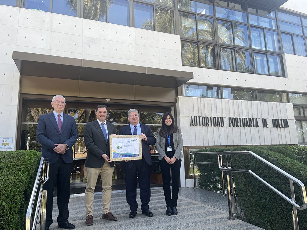 El Puerto de Huelva obtiene un premio internacional por su gestión del dragado con beneficios medioambientales