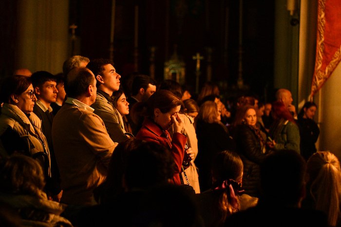 Madrugá: el señor recibe a Huelva en su templo