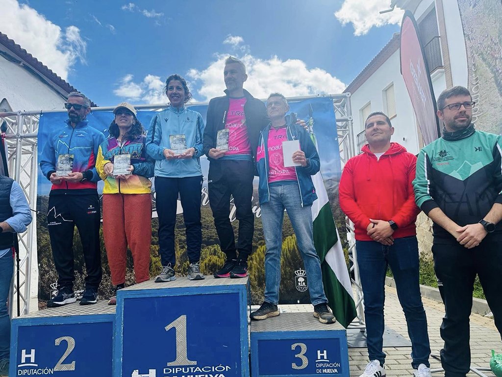 Las riotinteñas Mónica López y Cristina Joaquín vencen en la CxM de Castillejos