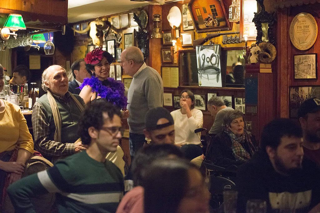 La revista literaria Centauros llega este jueves a la Sala 1900 de Huelva