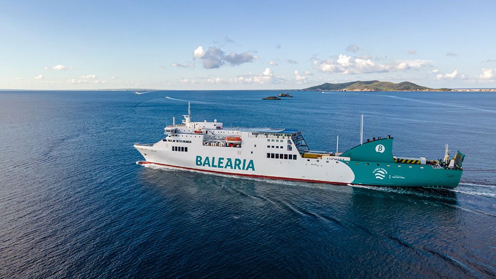 Dos navieras inician su cuarto servicio semanal entre Huelva y Canarias
