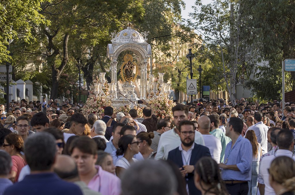 Huelva aguarda la bajada de su Patrona a la Catedral
