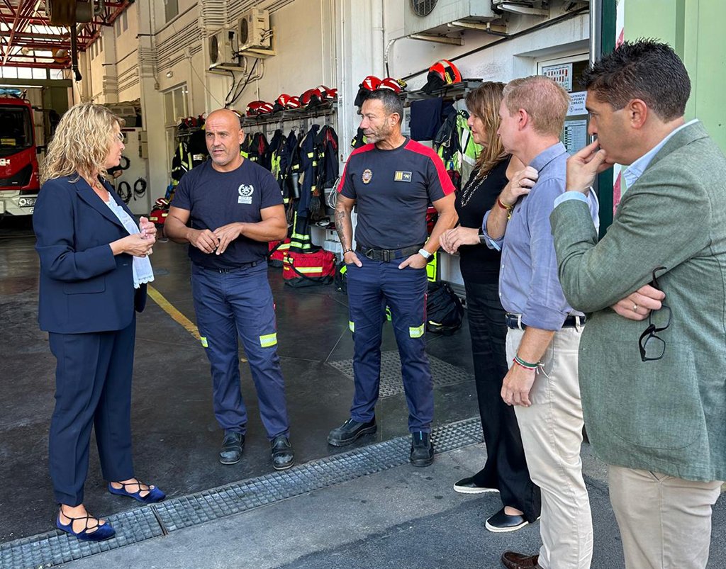 Bomberos de Huelva envían material de emergencia a República Dominicana