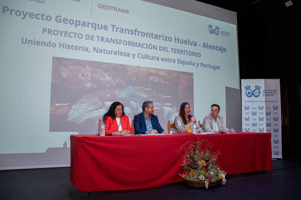 La Diputación inicia el proyecto que aspira a convertir la Cuenca Minera en Geoparque Mundial