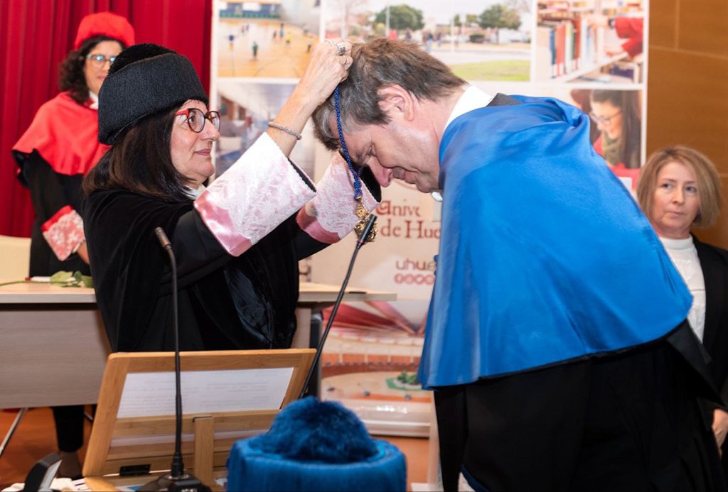 Ryszard Lobinski, nuevo Doctor Honoris Causa por la UHU