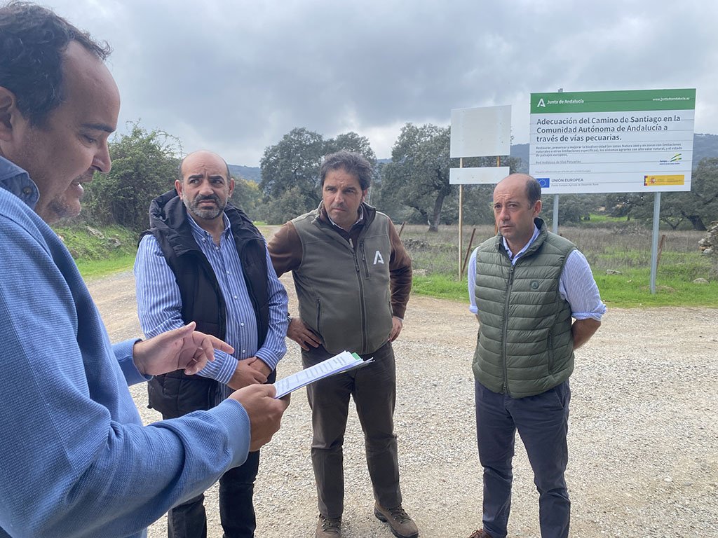 La Junta mejora la vía pecuaria del Camino de Santiago en La Granada