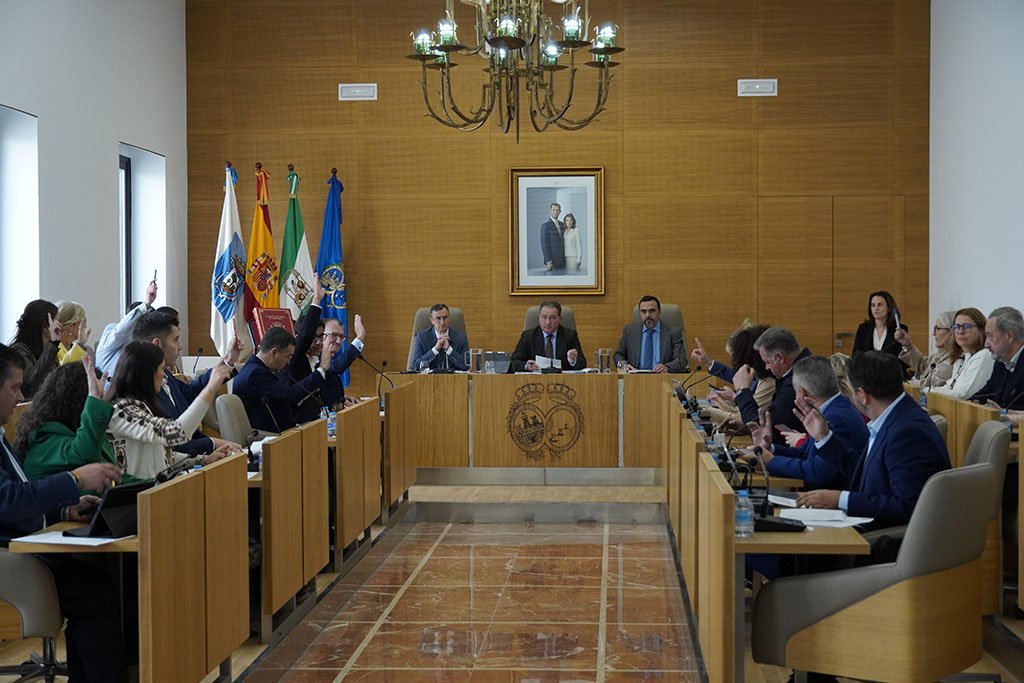 La Diputación aprueba unos presupuestos «municipalistas» dotados con 220 millones