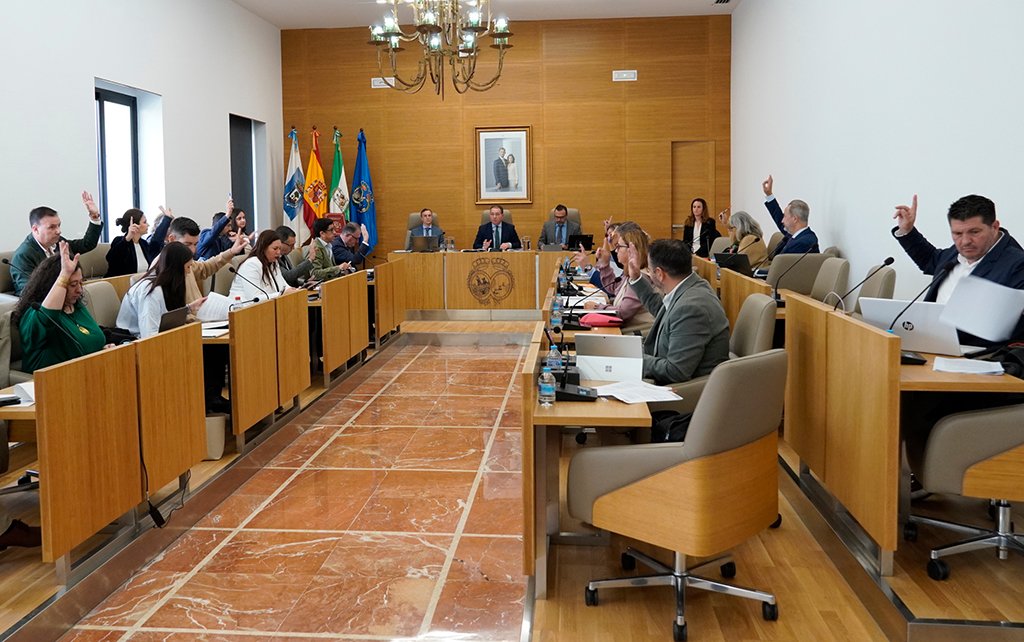 La Diputación pone otros 23 millones de euros para proyectos de mejora de los 80 municipios