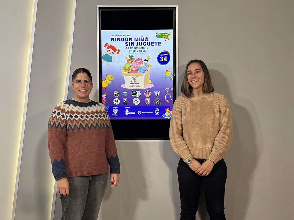 El fútbol femenino onubense se une en el IV Torneo ‘Ningún niño sin juguete’