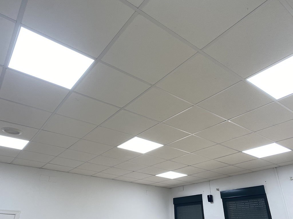 AFA El Campillo mejora su eficiencia energética con lámparas LED