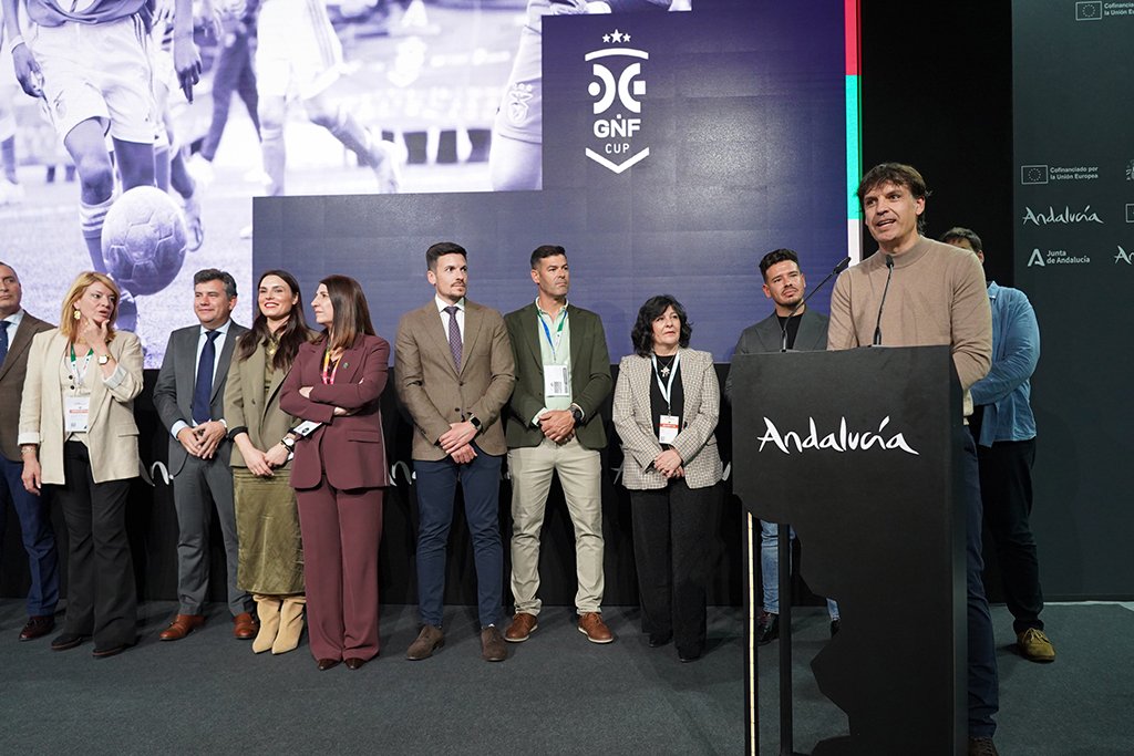 La Gañafote Cup revoluciona Fitur con su padrino Morientes