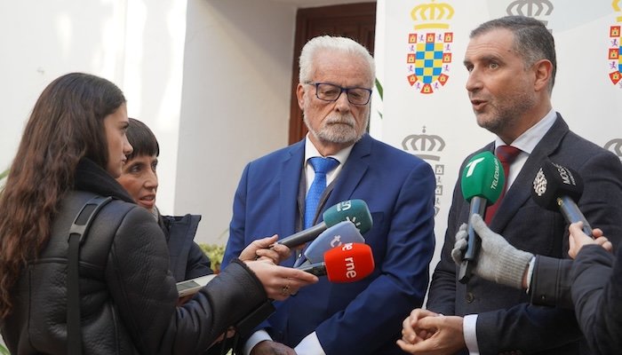 El Defensor del Pueblo Andaluz conoce la «delicada» situación sanitaria de Moguer y Mazagón
