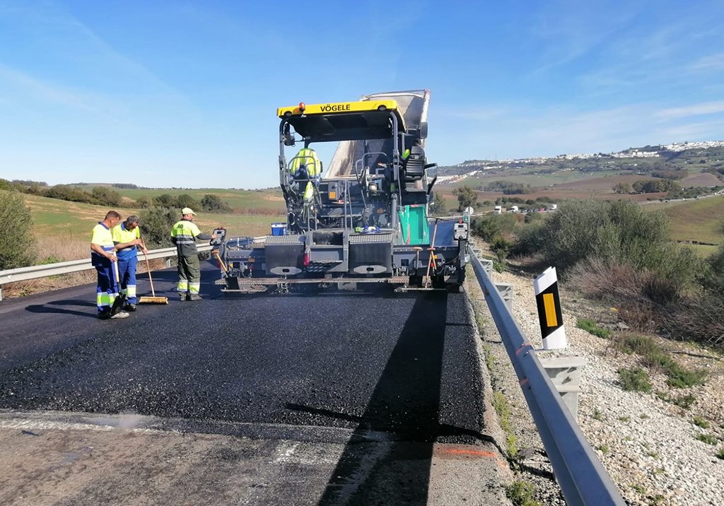 La Junta adjudica la conservación de carreteras en la Cuenca Minera