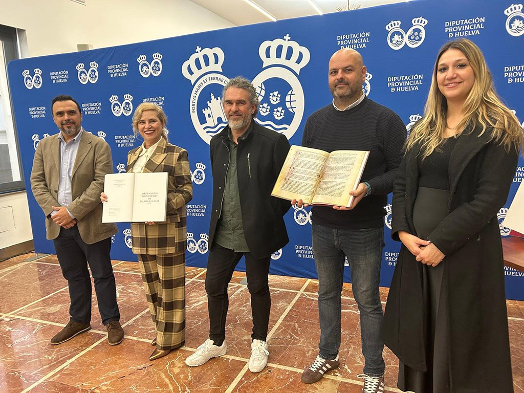 La Diputación publica la edición facsimilar de las Ordenanzas de Zalamea