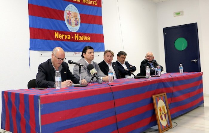 La Peña Barcelonista Minerva celebra su 25º Aniversario con una emotiva charla-coloquio