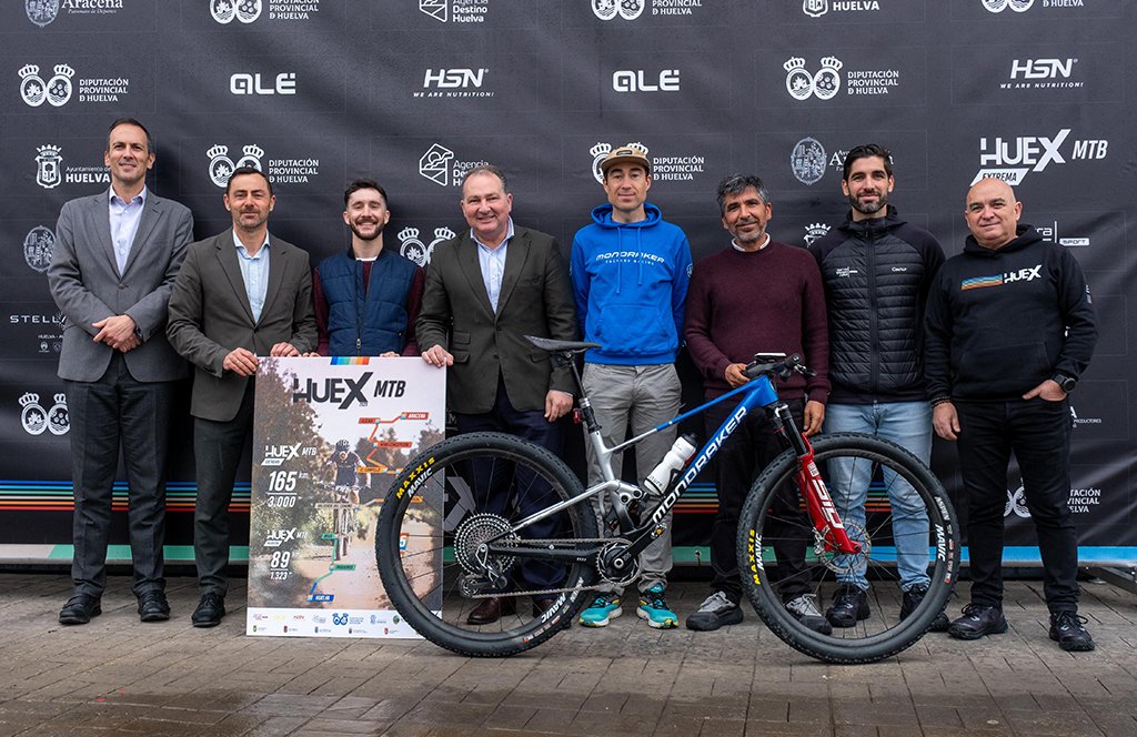 Berrocal se prepara para la salida de la HUEX Maratón